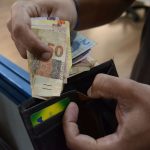 Começa a valer novo teto de juros do consignado do INSS