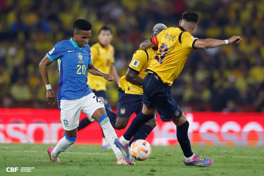 Na estreia do comando de Ancelotti, Brasil e Equador empatam sem gols pelas Eliminatórias