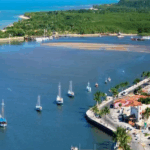 Porto Seguro terá taxa para veículos visitantes a partir de 2026; cobrança pode chegar a R$ 90 por dia