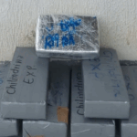 Polícia Militar apreende cocaína e crack em ônibus interestadual na BA-263, em Vitória da Conquista