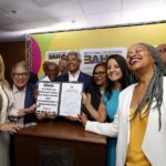 Governo da Bahia assina acordo relativo ao piso do magistério