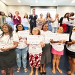 SPM e Bahia Pesca certificam e presenteiam marisqueiras e pescadoras